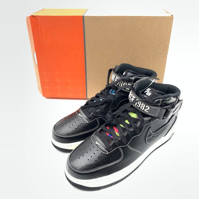 【中古美品】 NIKE ナイキ DV1029-010 AIR FORCE 1 MID LX ”OUR FORCE 1” スニーカー 靴 【160-260601-st-07-otoh】