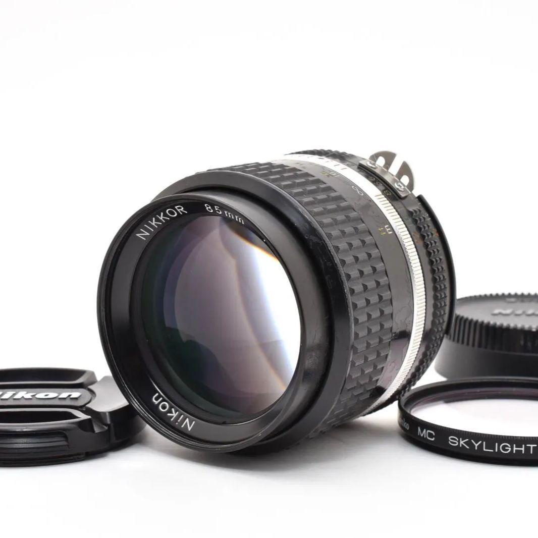 NIKON AI-S NIKKOR 85mm F2 Fマウント ニコン MF一眼用交換レンズ 中