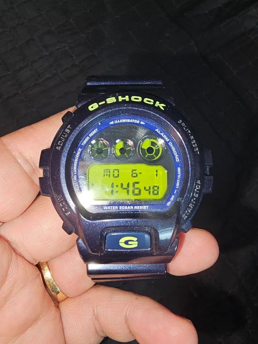 G-SHOCK dw-6900sb
