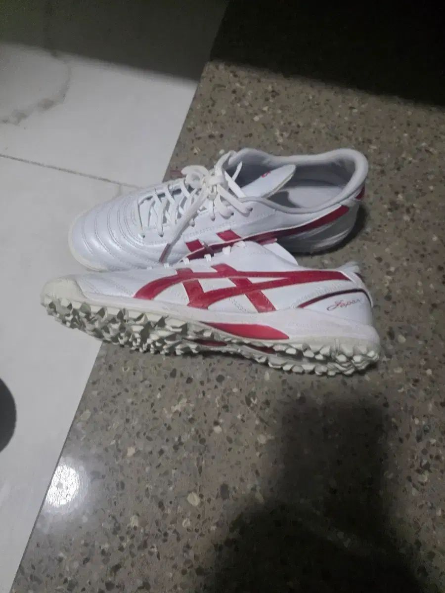 asics c3 サッカーシューズ 24.5cm サイズです