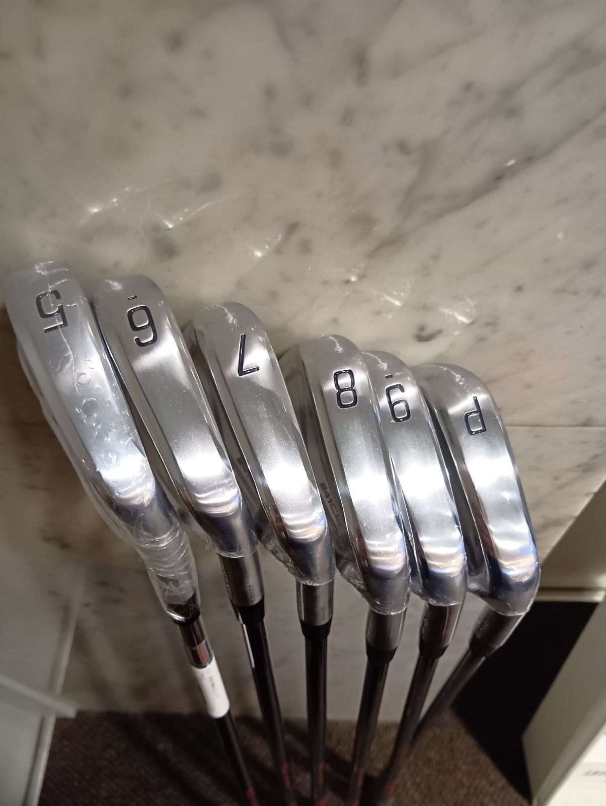 Iset【新品未使用品】ブリヂストンゴルフ 241CB アイアン 6本セット(#5~9、PW) 右用 N.S.PRO MODUS3 TOUR120 スチールシャフトS 日本正規品 (新橋店)