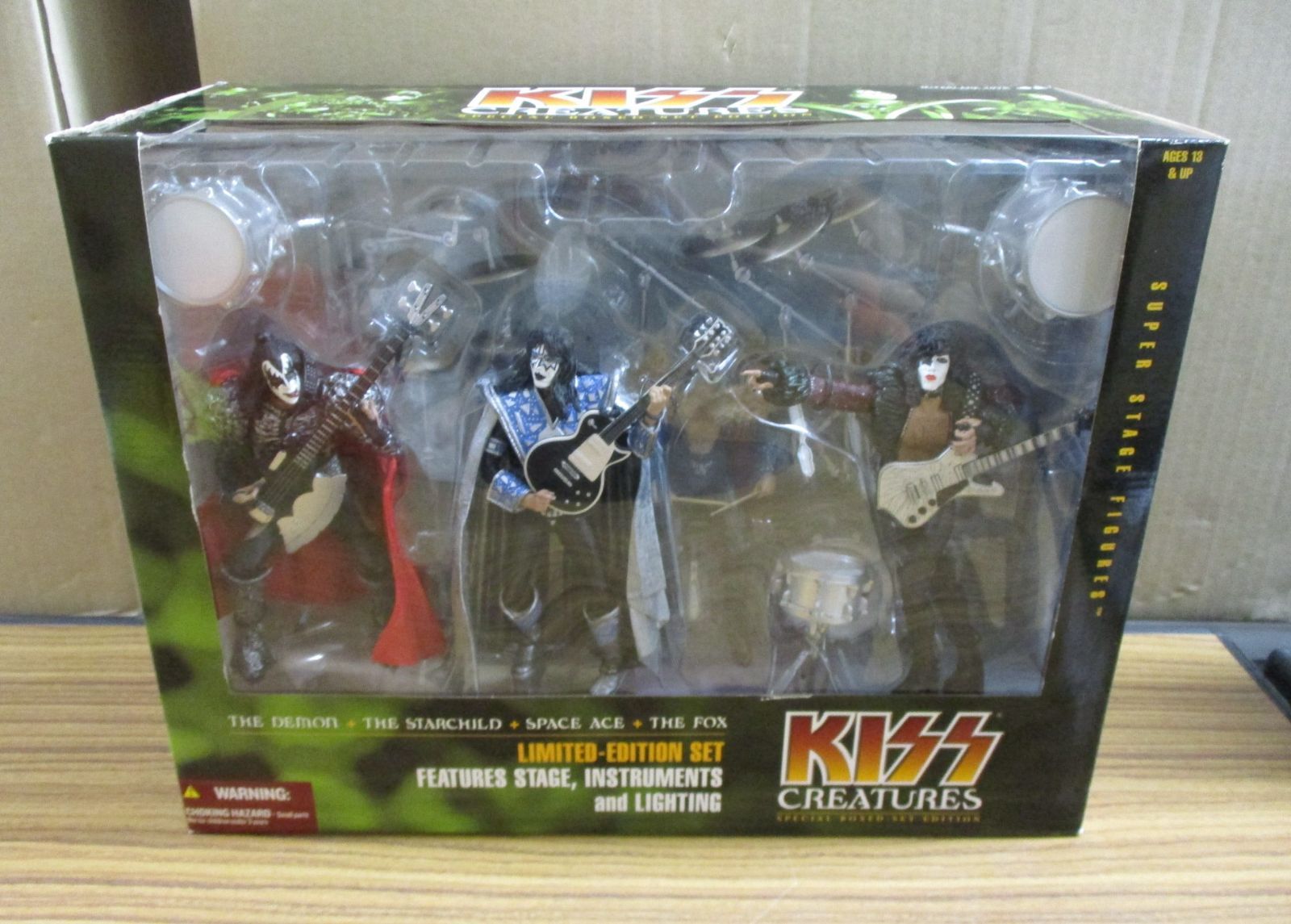 マクファーレン KISS CREATURES 未開封品 32,500円