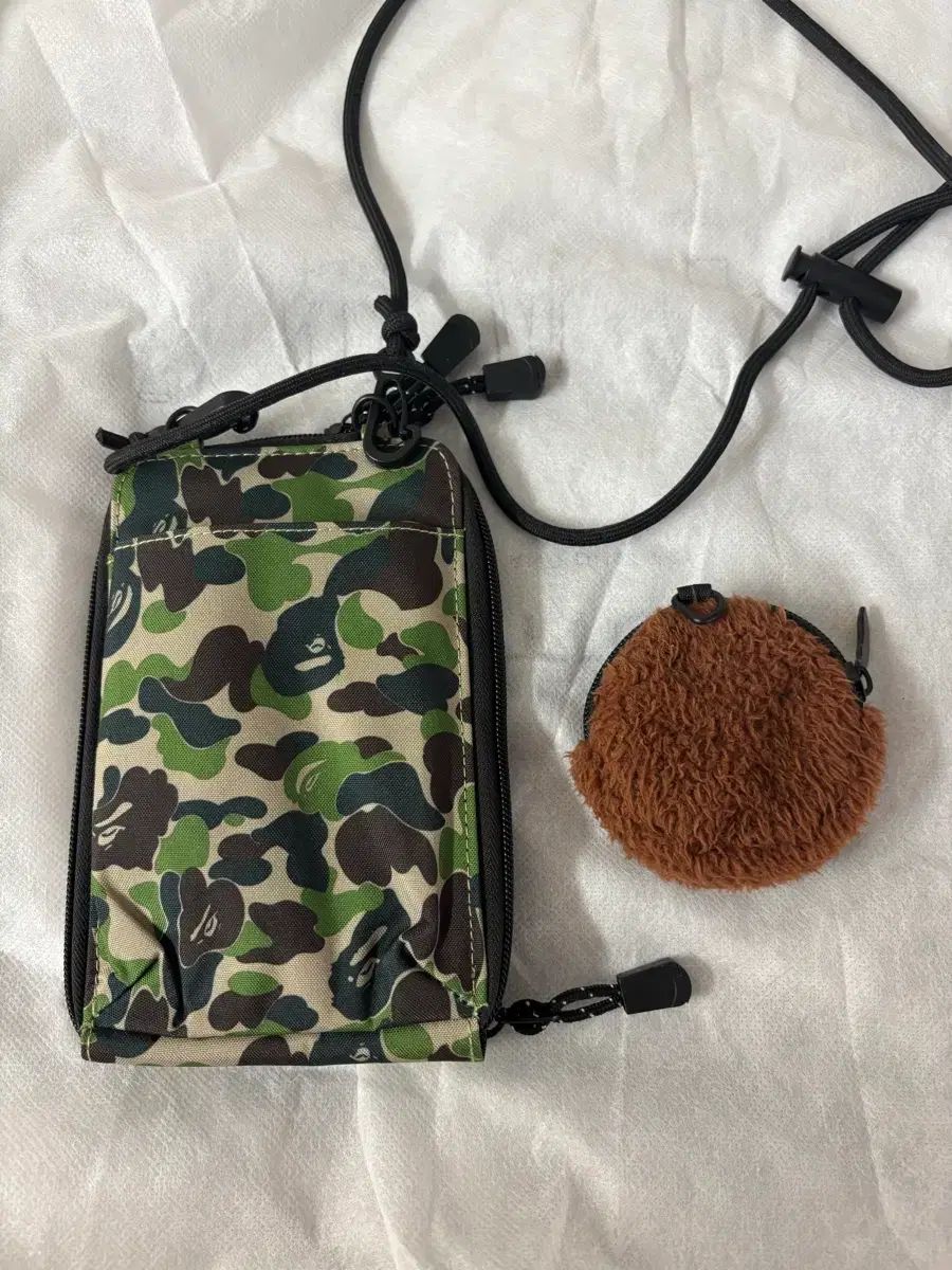 A BATHING APE カモフラージュ小物入れ A BATHING APE アベイシングエイプ 雑誌 付録 カモフラージュ クロス