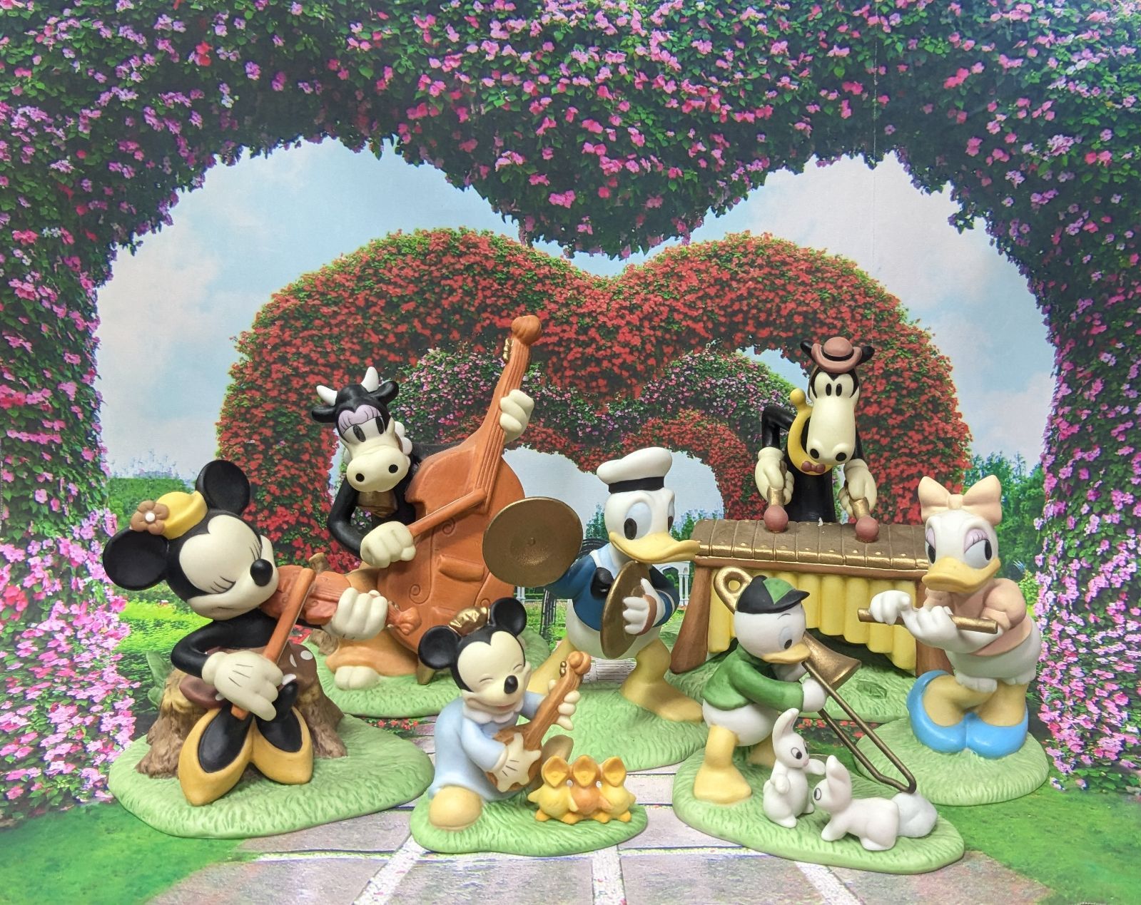ディズニー フィギュリンワールド 音楽隊 フィギュアセット 三協商事 陶器製