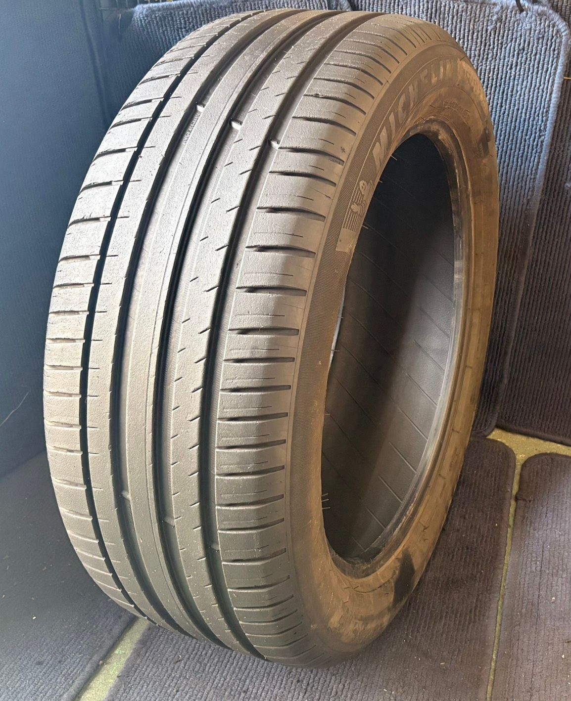 ☆送料無料☆【2022年製造】【溝6.5分山】MICHELIN PILOT SPORT4 SUV 1本 255/50R20 ASP3660