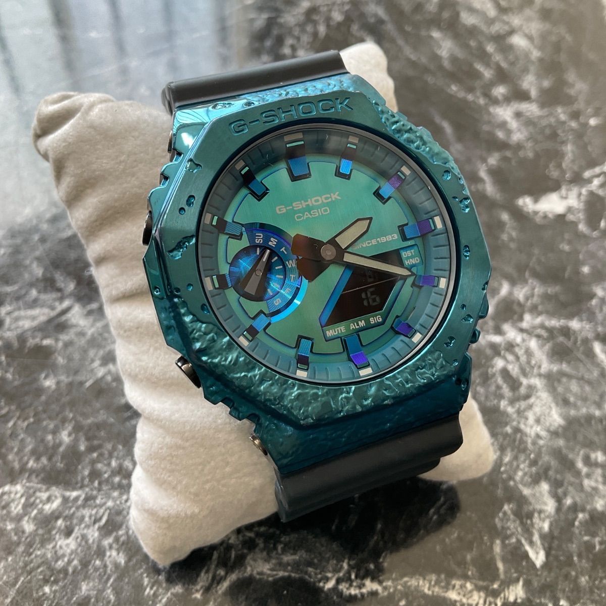 変色あり】CASIO G-SHOCK GM-2140GEM-2AJR 40周年限定モデル 腕時計 