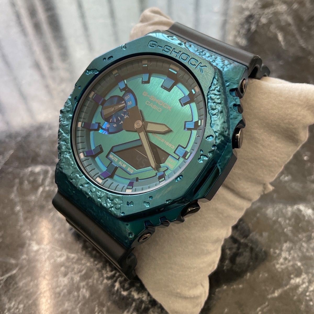 変色あり】CASIO G-SHOCK GM-2140GEM-2AJR 40周年限定モデル 腕時計 