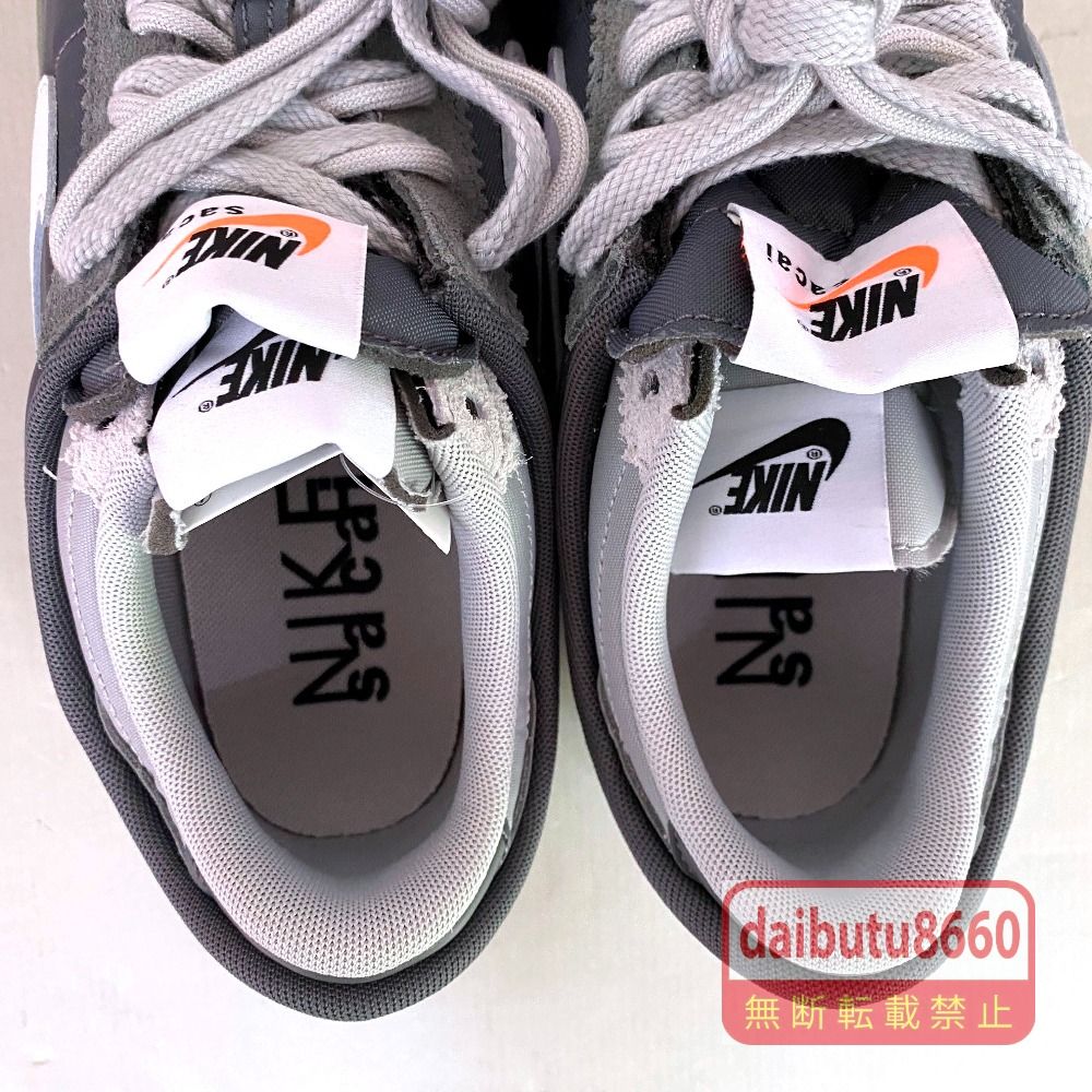 03w26871【タグ/箱付き美品】sacai × Nike Zoom Cortez Iron Grey