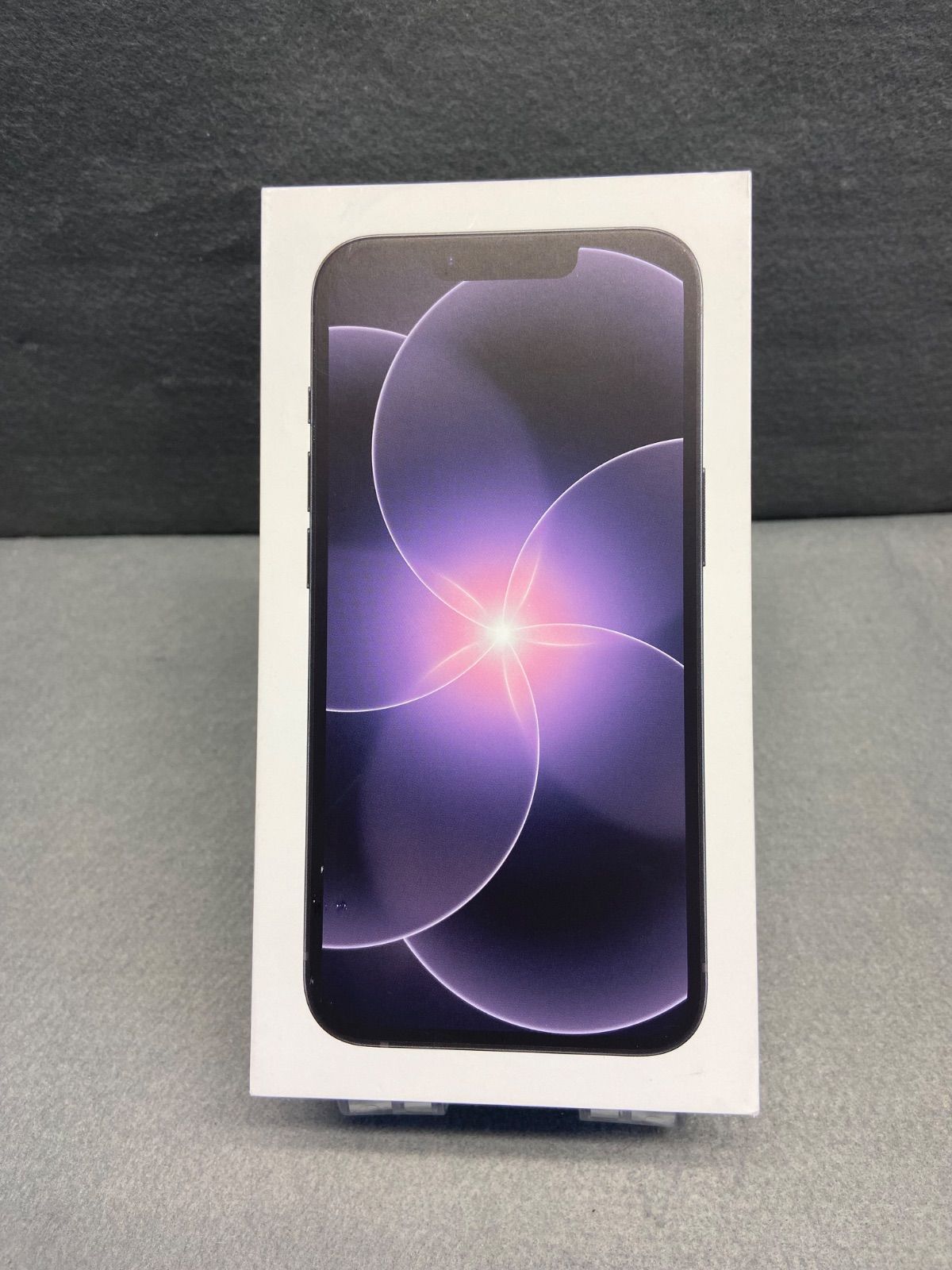 新品未開封 Appleストア版 SIMフリー iPhone17e 256GB ブラック色