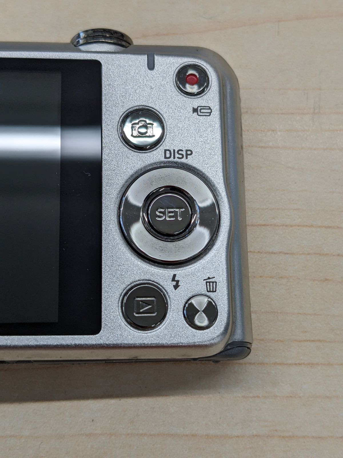 ジャンク◇動作未確認 CASIO EXILIM EX-Z900 シルバー - メルカリ