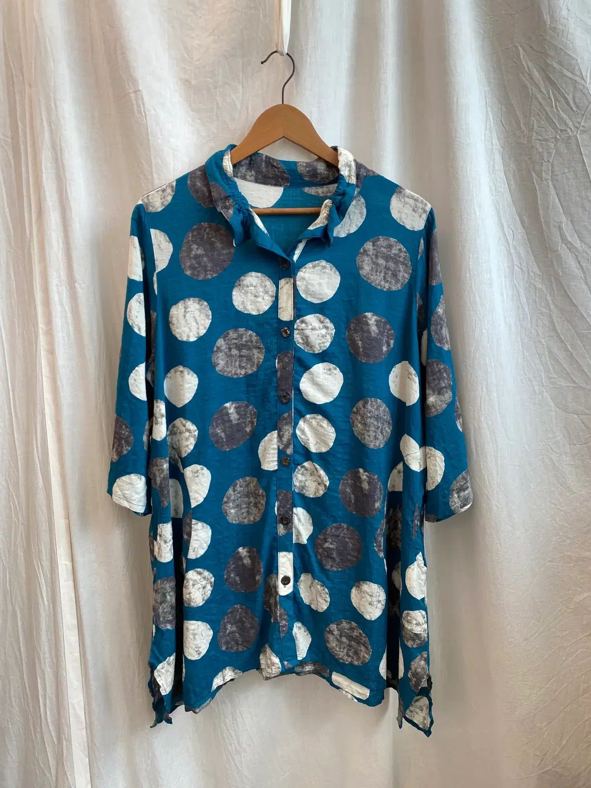 ターコイズ ドット シャツ ロング丈(L)