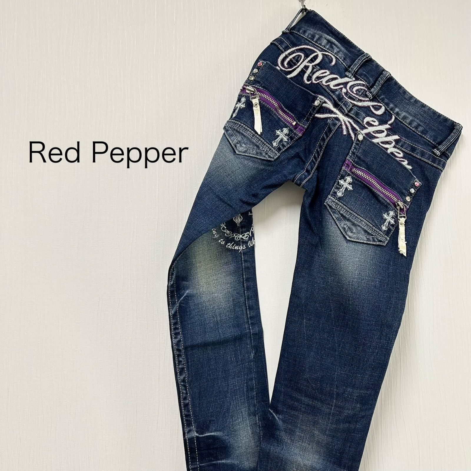 クロス ロゴ刺繍 クロップドパンツ【Red Pepper】 - メルカリ