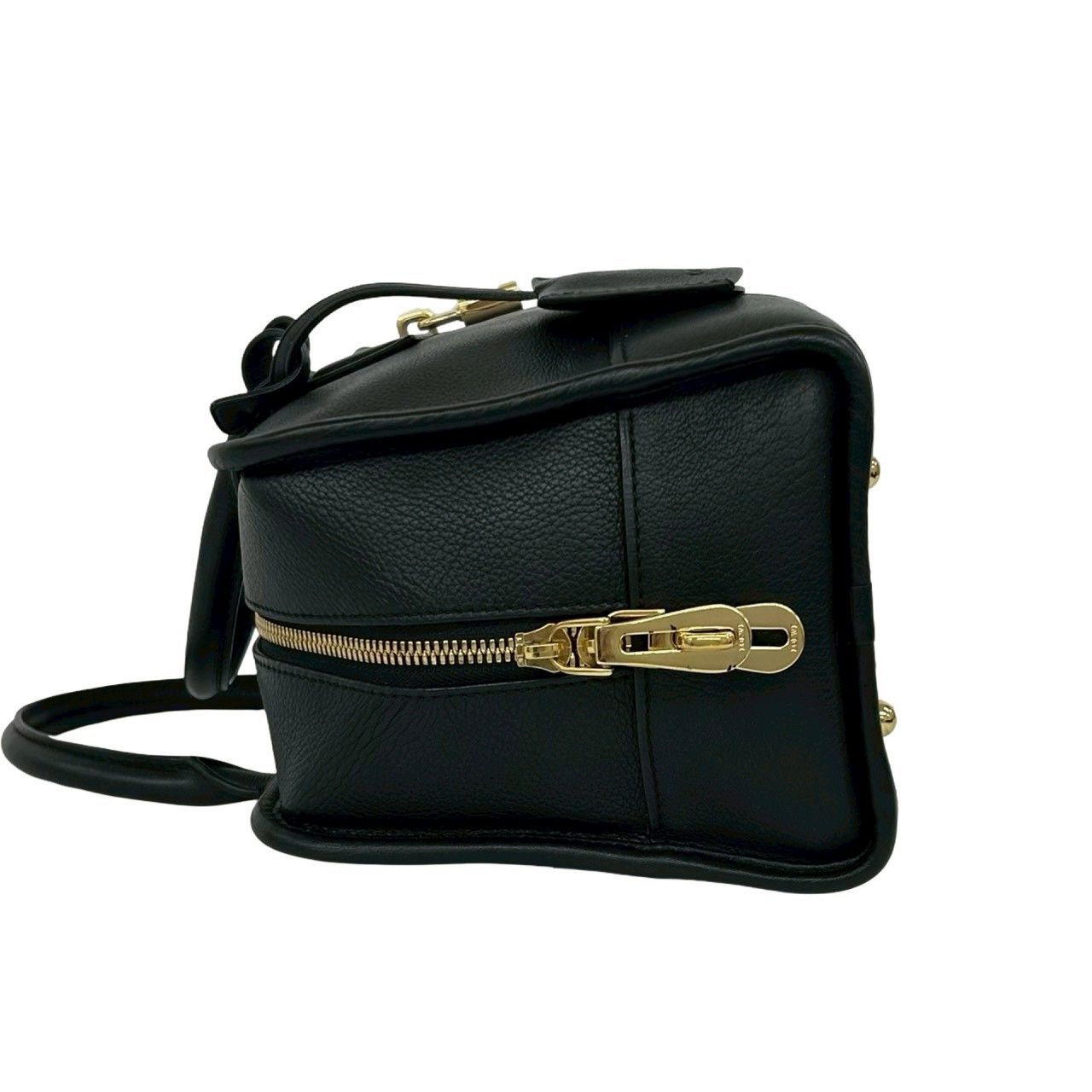 極 美品 袋付き LOEWE ロエベ アマソナ 28 アナグラム ロゴ レザー 本