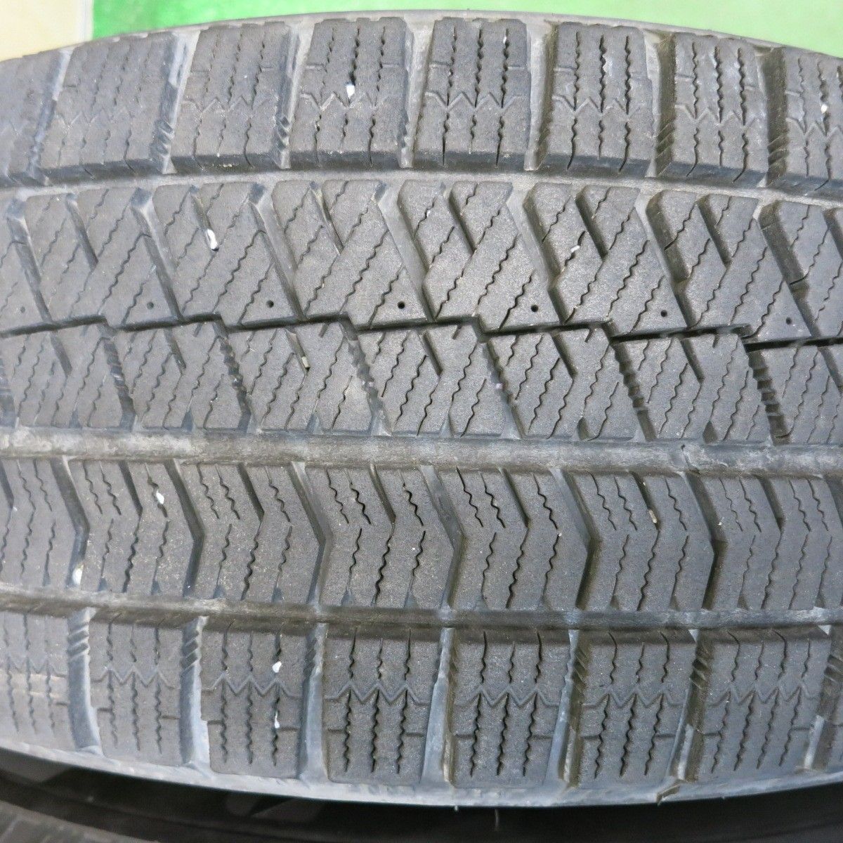 バリ溝！キレイ！9分☆トヨタ 80系 ノア ヴォクシー 純正 195/65R15