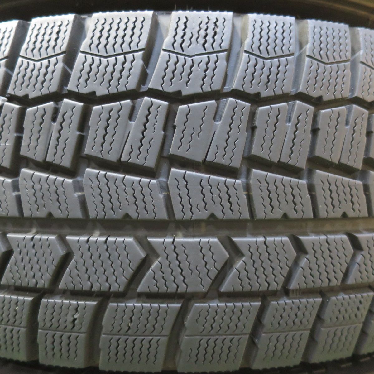 バリ溝！9分☆スタッドレス 215/60R16 ワンリ WINTERCross SW312 