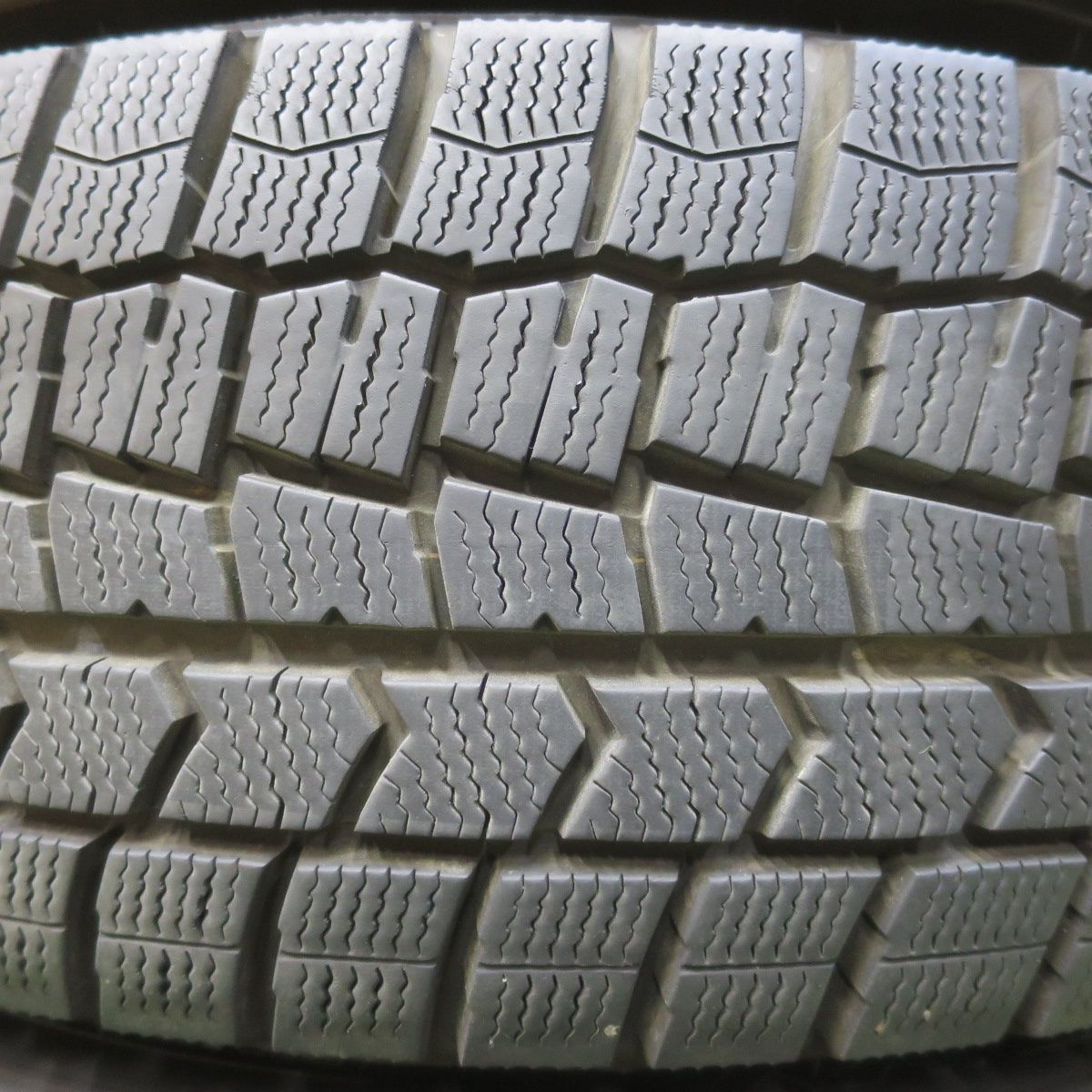 バリ溝！23年！キレイ！9分☆スタッドレス 195/65R15 ダンロップ