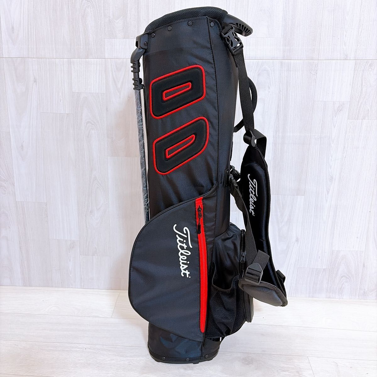 新品未使用品 Titleist タイトリスト キャディバッグ 軽量 スタンド式