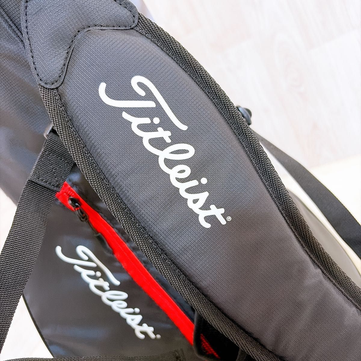 新品未使用品 Titleist タイトリスト キャディバッグ 軽量 スタンド式