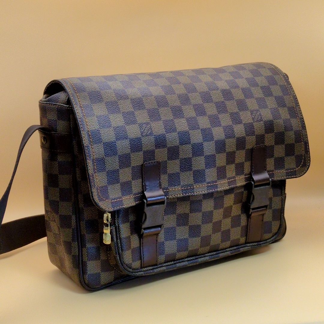 LOUIS VUITTON ダミエ　メッセンジャー メルヴィール ショルダー ☆良品 ルイヴィトン ダミエ メッセンジャーメルヴィール ショルダー