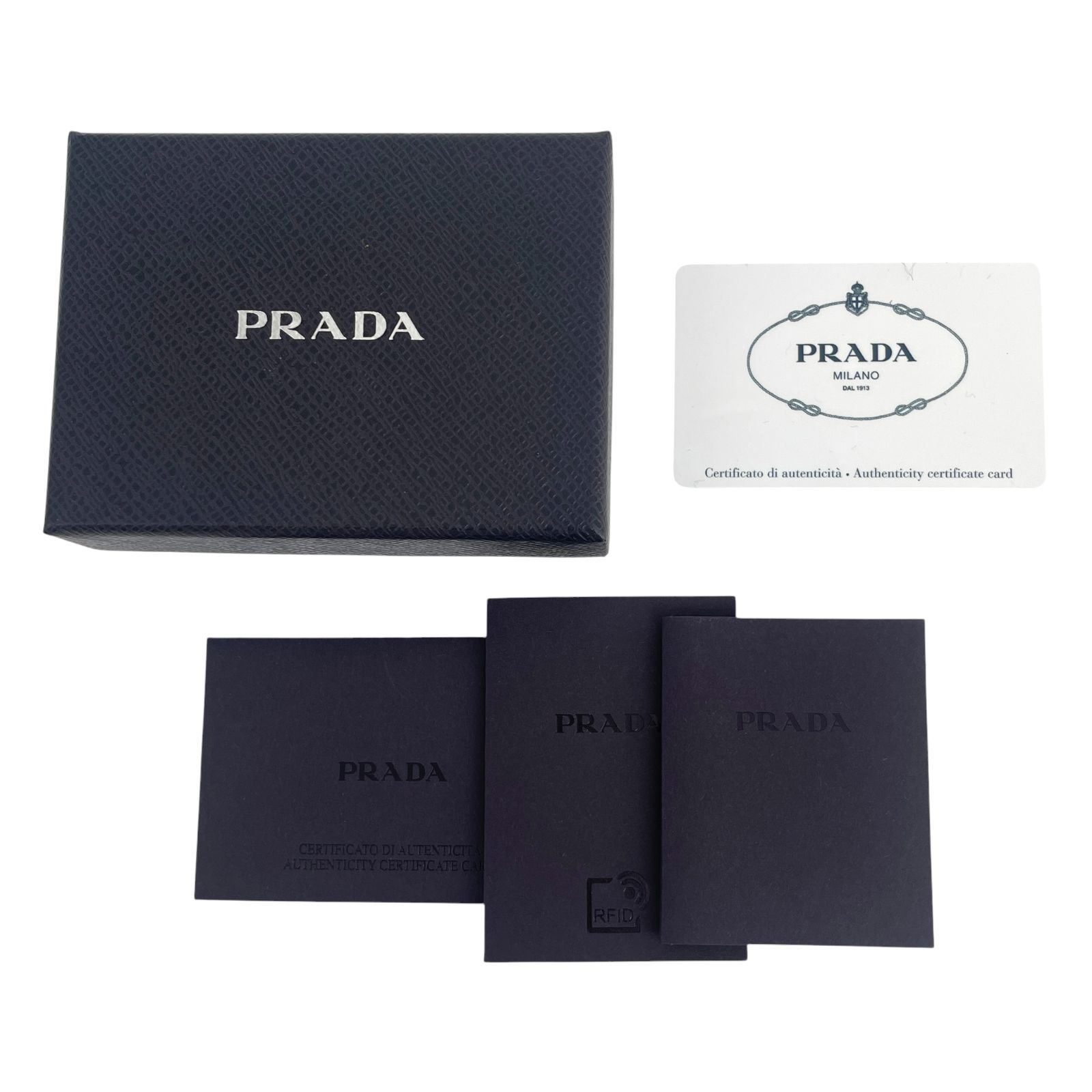 極美品 PRADA プラダ 6連キーケース サフィアーノ トライアングルロゴ