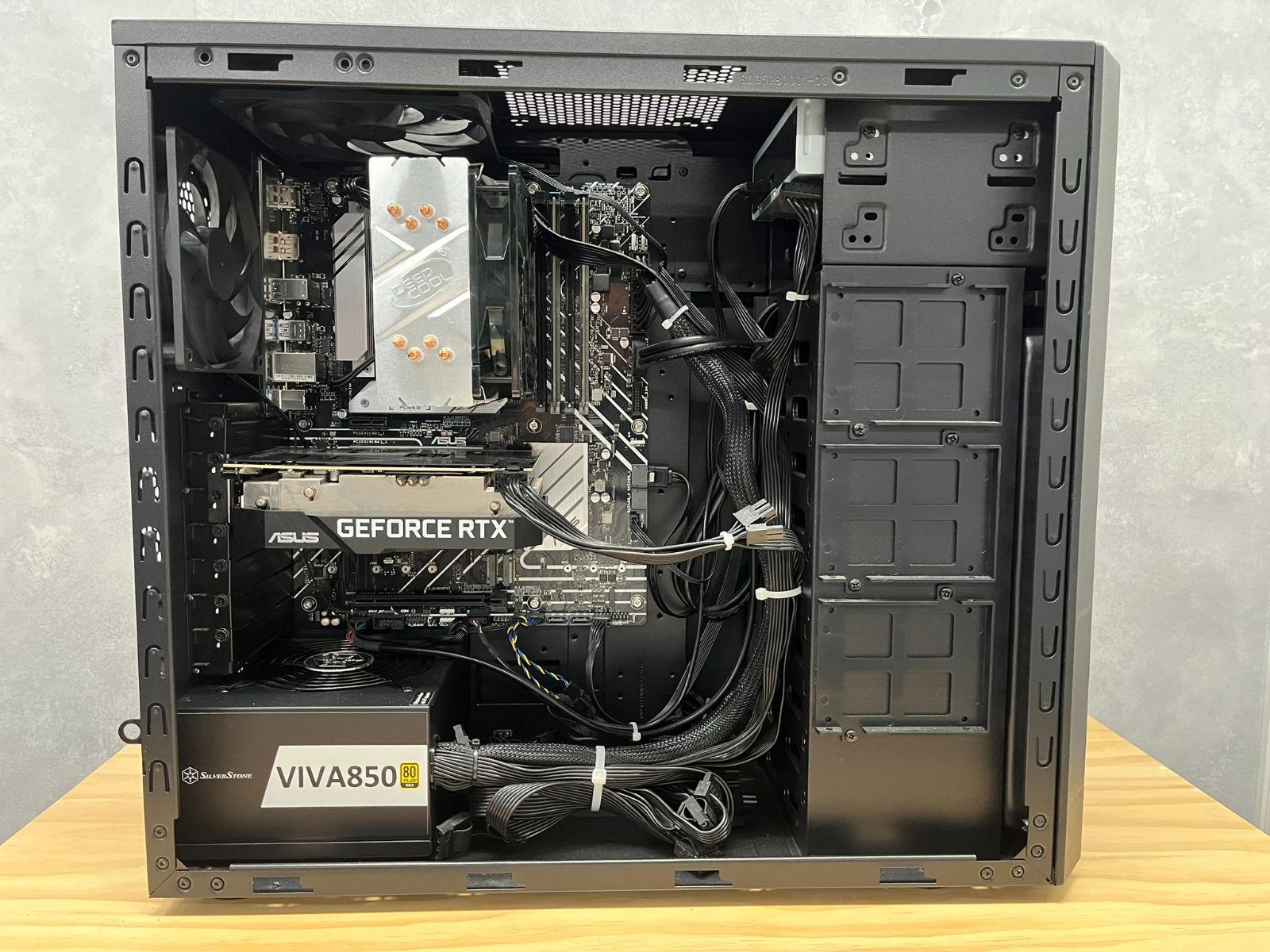 raytrek Core i7-12700搭載21万円台パソコン XV実機レビュー XV 3DCG 