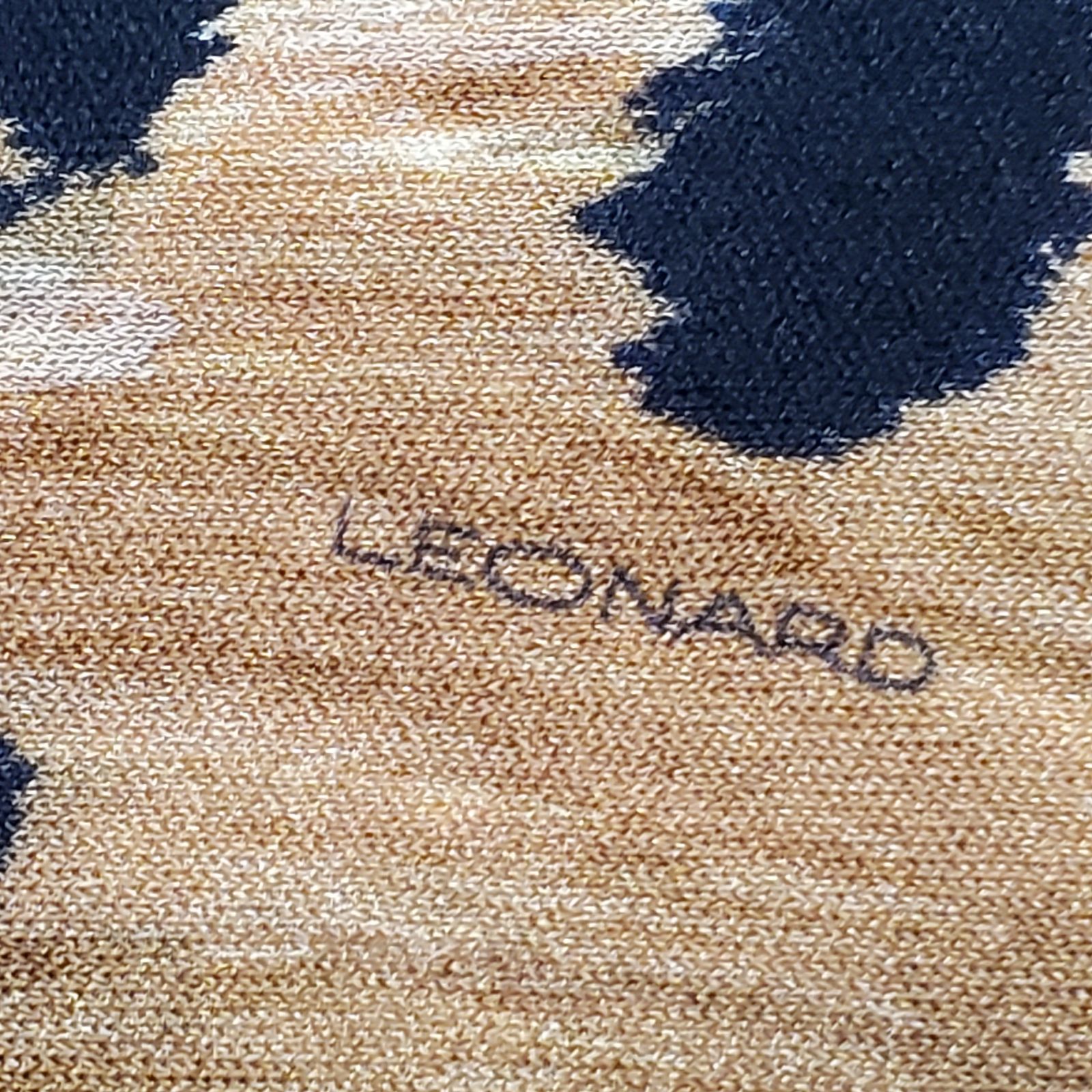 シルク100％ LEONARD レオナール ヒョウ柄 レオパード ドレープ 長袖
