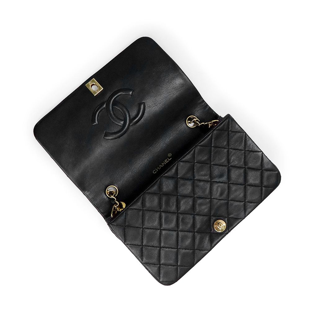 armashopchanel 正規品　マトラッセ　ココマーク　ラムスキン シャネル フルフラップ マトラッセ チェーン ショルダーバッグ ココ