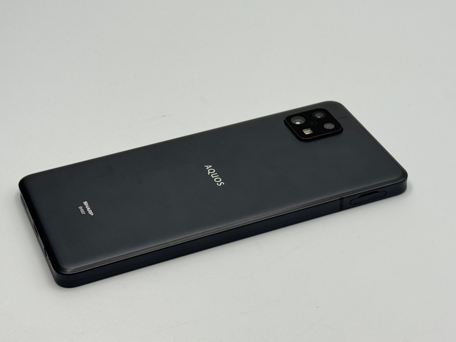 AQUOS sense6s SHG07 ブラック AQUOS sense6s｜価格比較・最新情報