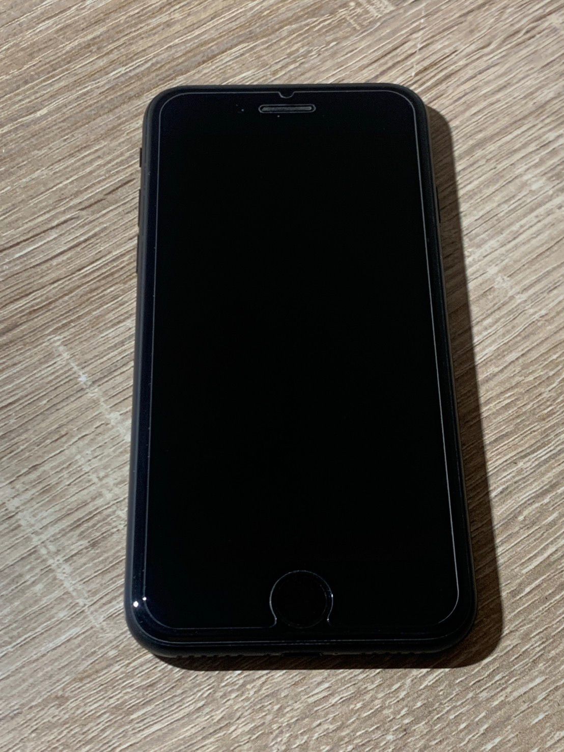 1265 iPhone SE 第三世代 64GB ブラック 【ネ】