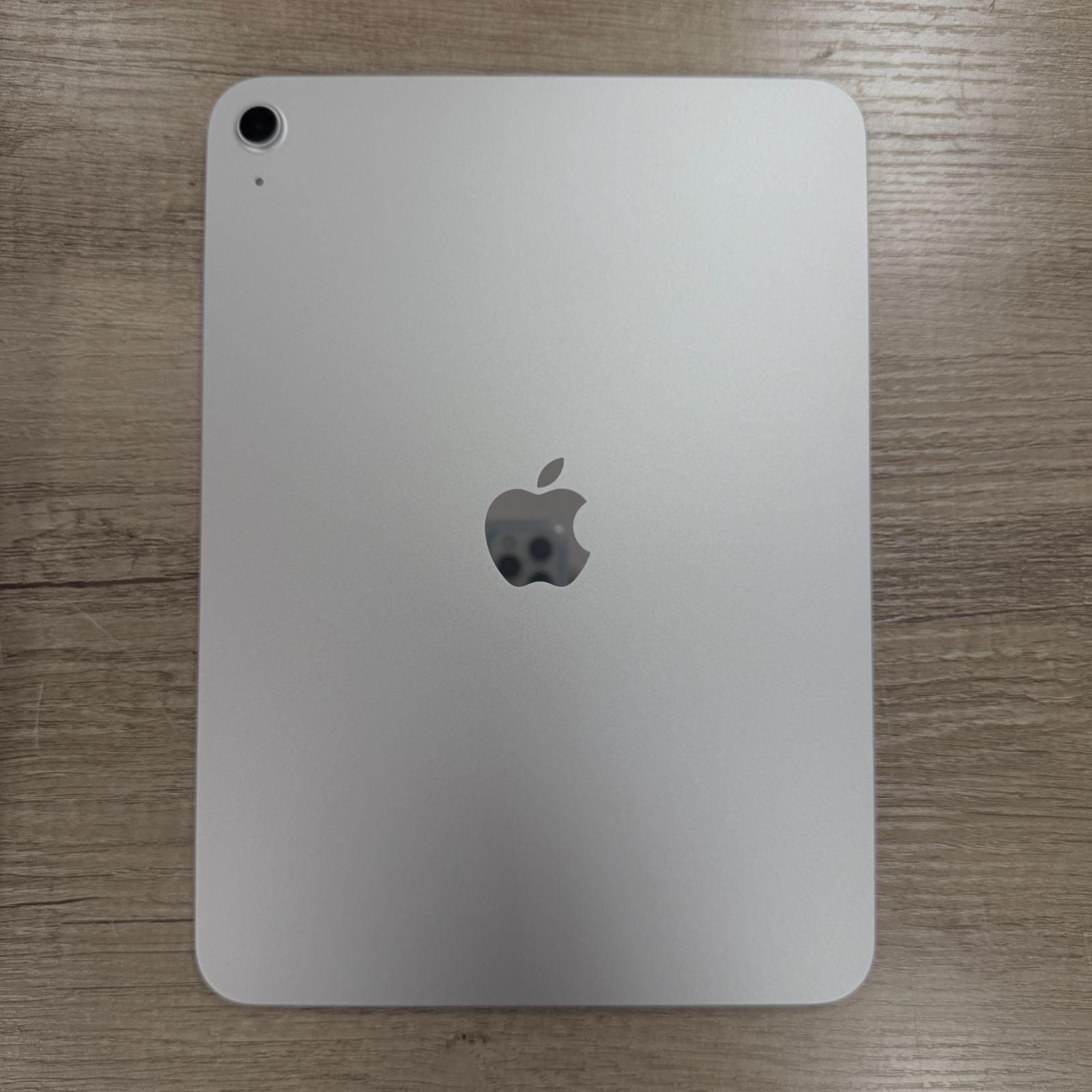 美品】iPad 第11世代 128GB シルバー Wi-Fi - メルカリ