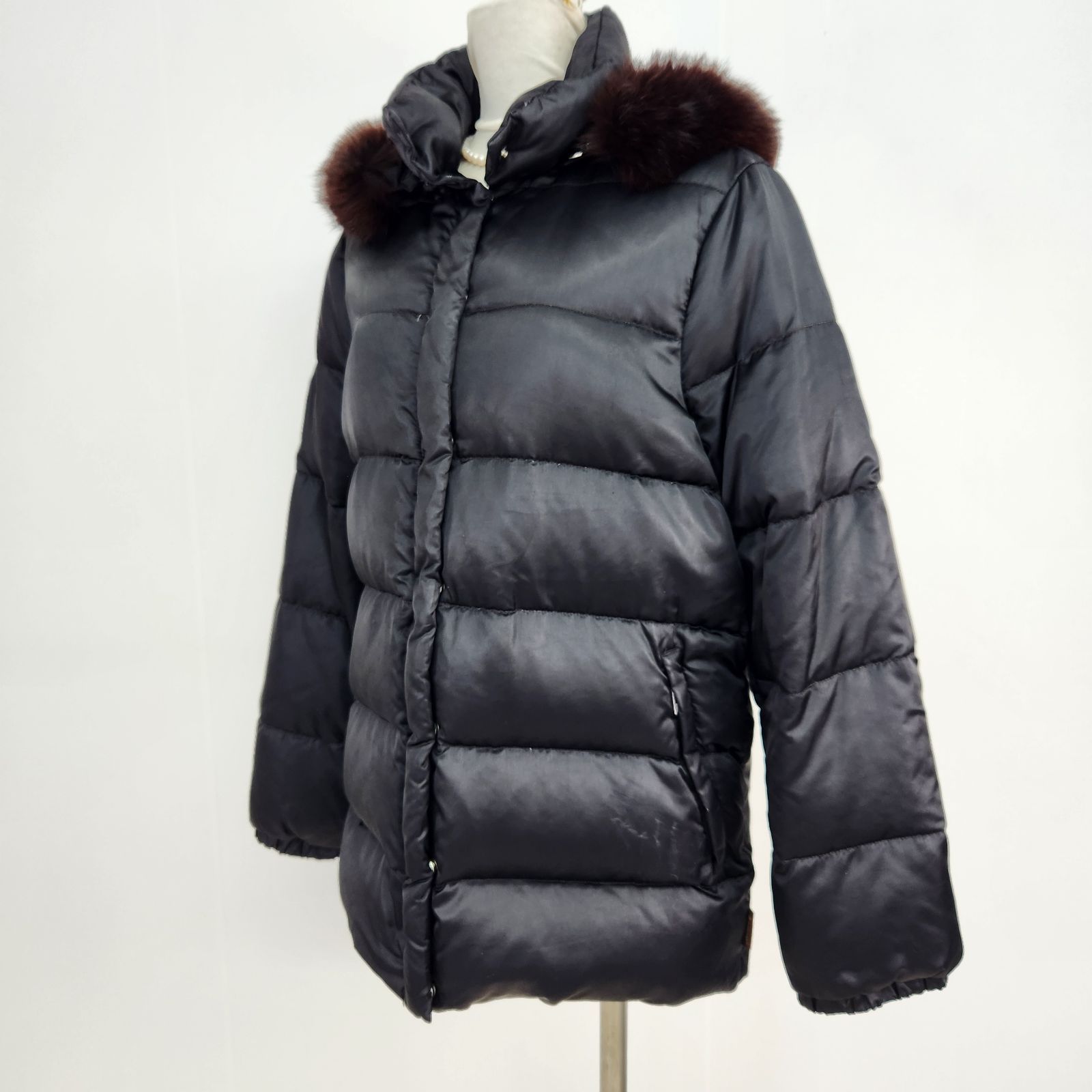 モンクレール ダウンジャケット バレンティーヌ MONCLER ファー 