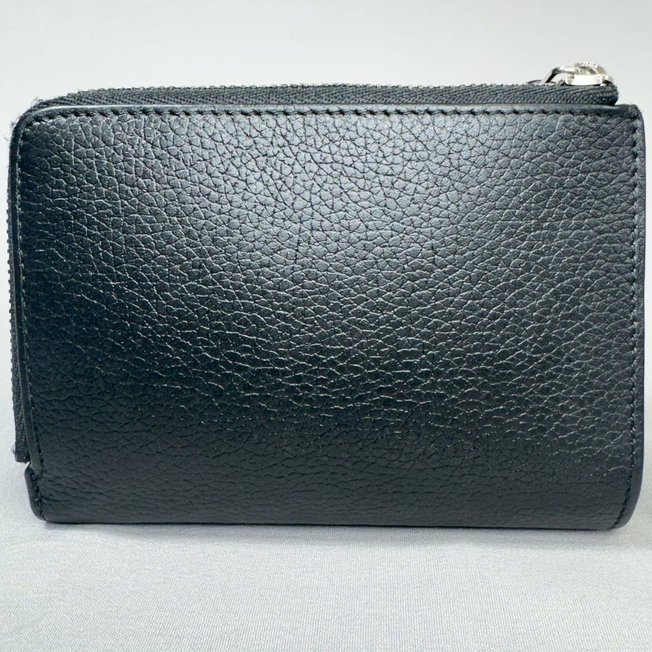 美品】LOEWE ロエベ アナグラム バーティカル コンパクト 二つ折り