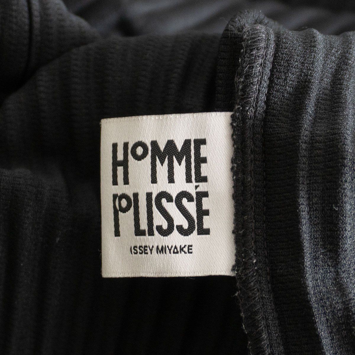 美品】 HOMME PLISSE ISSEY MIYAKE【プリーツ シャツ】2 ブラック