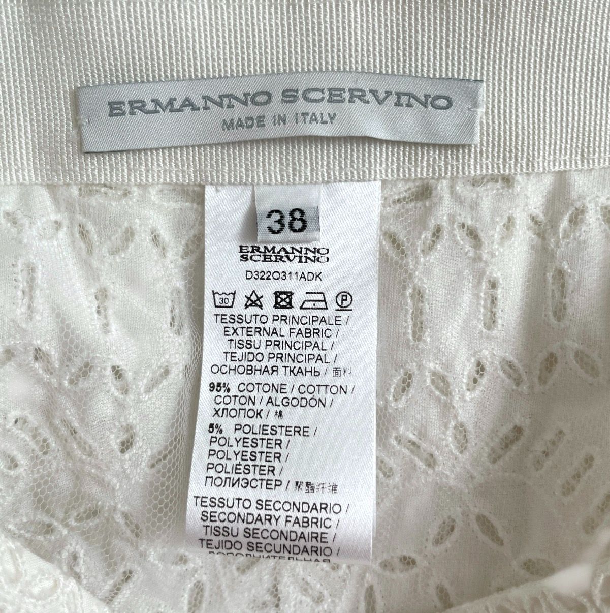新品未使用タグ付　ERMANNO SCERVINO レースコート　38 ERMANNO SCERVINO エルマンノ シェルヴィーノ レース 刺繍 スカート