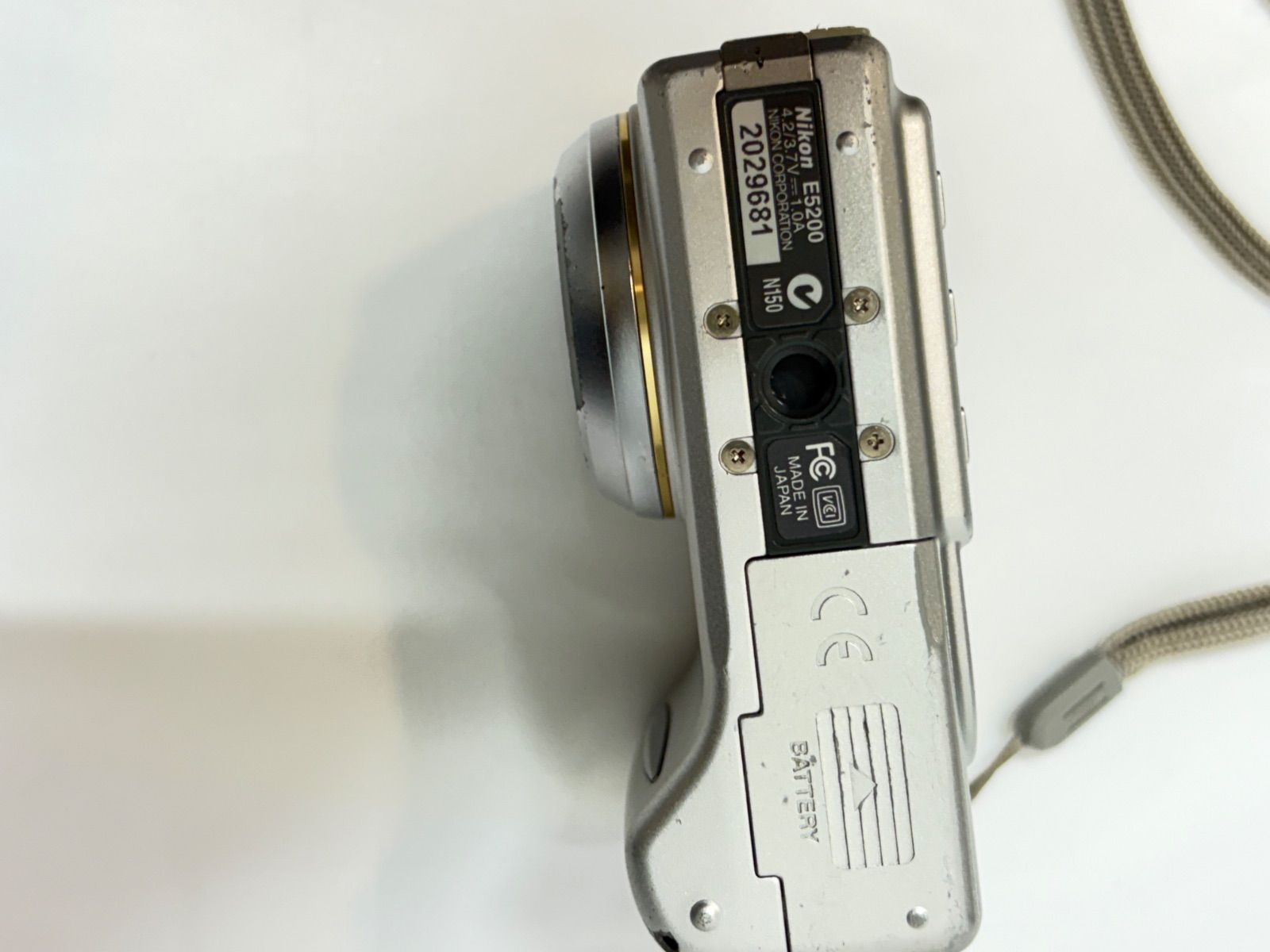 通電確認済 Nikon COOLPIX 5200 充電器・説明書付 オールドデジカメ