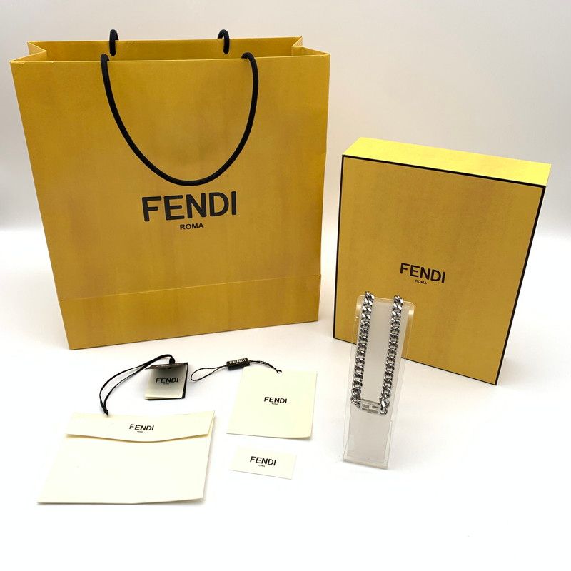 中古品】 FENDI フェンディ バゲット チェーン ネックレス