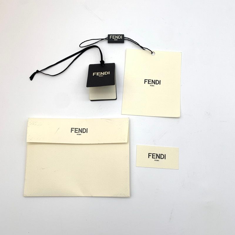中古品】 FENDI フェンディ バゲット チェーン ネックレス