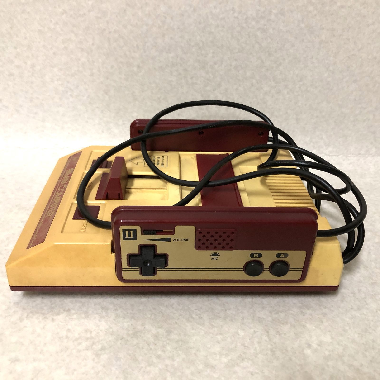 D351 任天堂 ファミコン HVC-001 箱有 260369313 - メルカリ