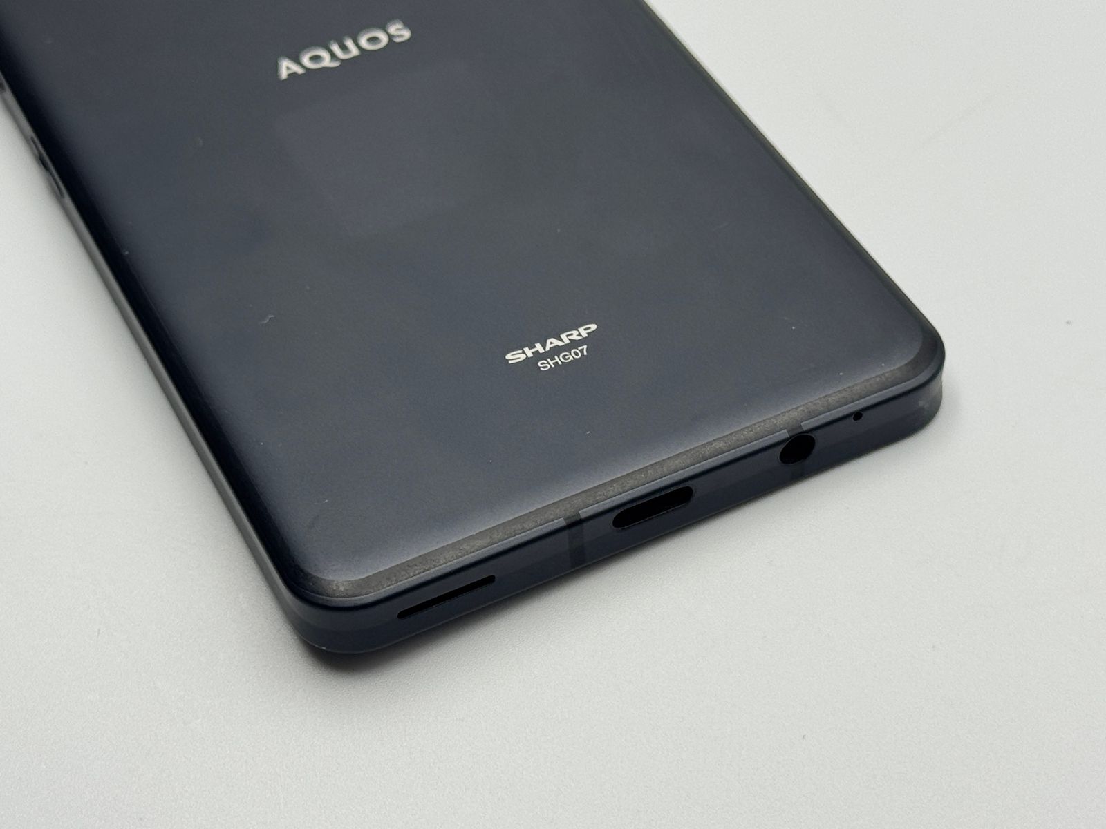 中古B】AQUOS sense6s SHG07 ブラック SIMフリー - メルカリ
