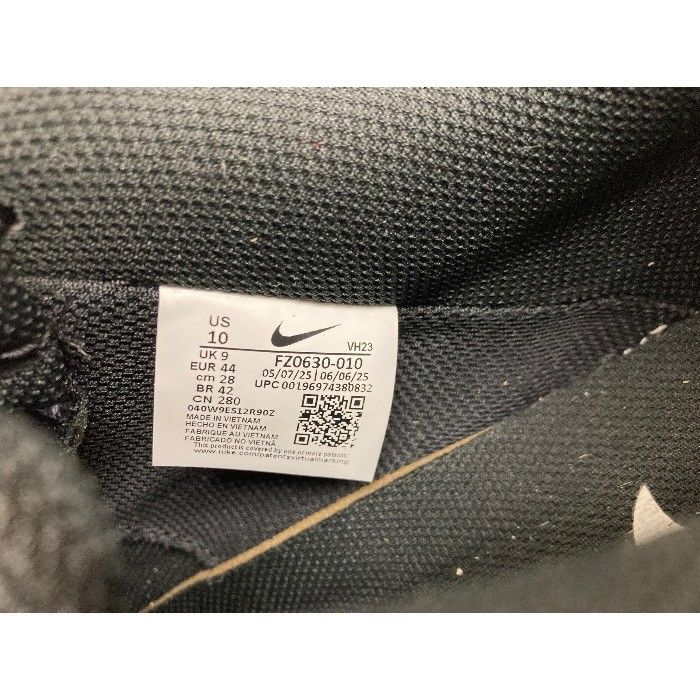 美品/タグあり/NIKE/ナイキ/コートビジョンロー/スニーカー/FZ0630-010