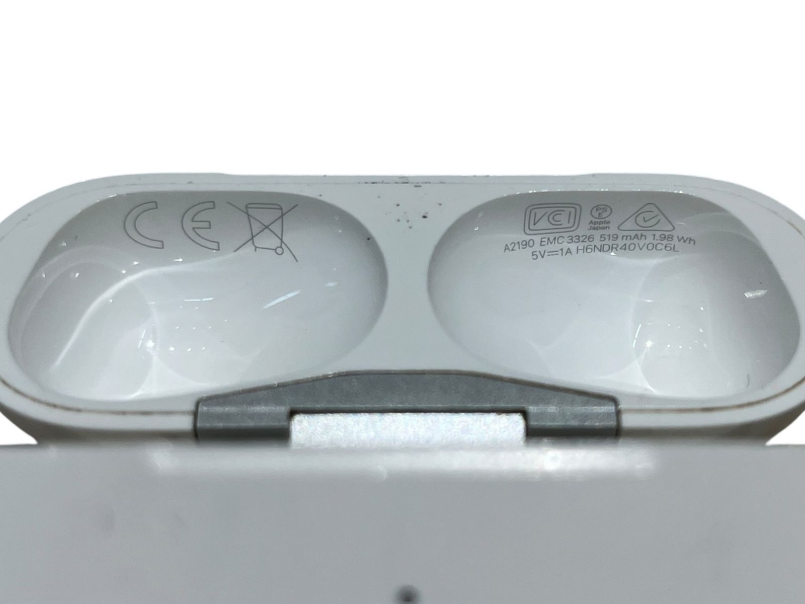 Apple (アップル) AirPods Pro ワイヤレスイヤホン MWP22J/A ホワイト