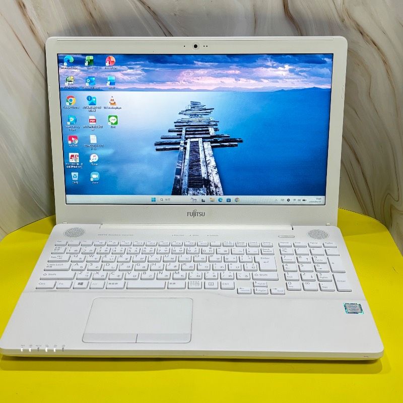 美品】富士通 LIFEBOOK i7 Win11 SSD256 Office付 - メルカリ