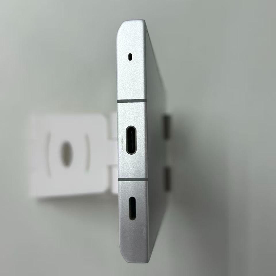Leitz phone 2 ジャンク品 ホワイト - メルカリ