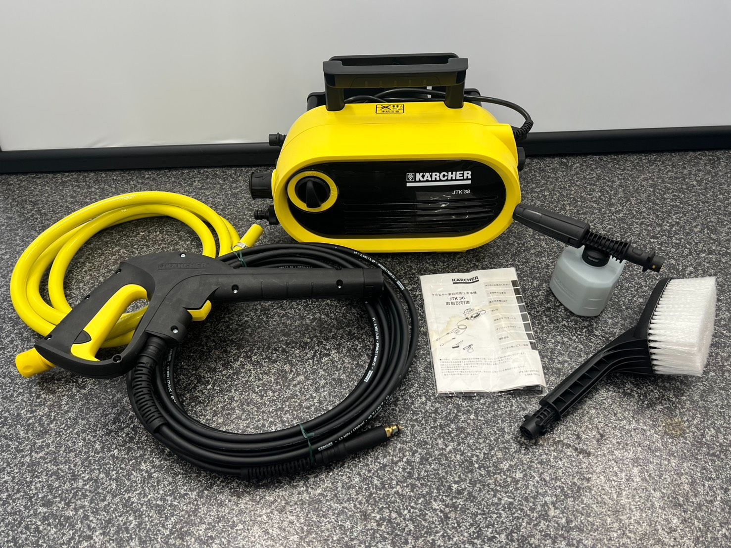 中古美品 KARCHER ケルヒャー 高圧洗浄機 JTK38 - メルカリ