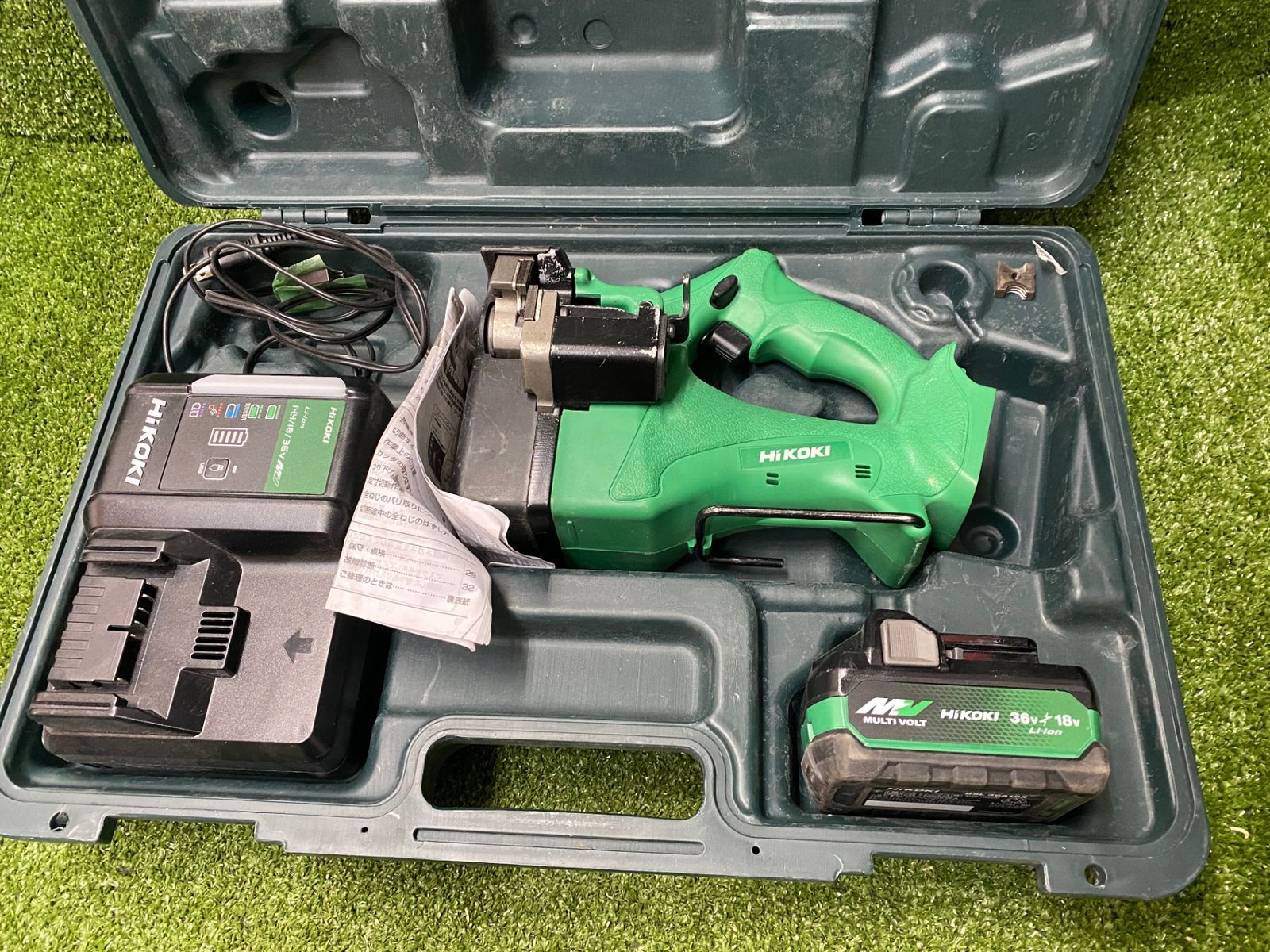 【中古品】【0902】★HiKOKI（ハイコーキ） 18V コードレス全ねじカッター CL18DSAL(LXPKZ) フルセット（バッテリー一つ、充電器、ケース付)　ITBCMD5WLCBQ