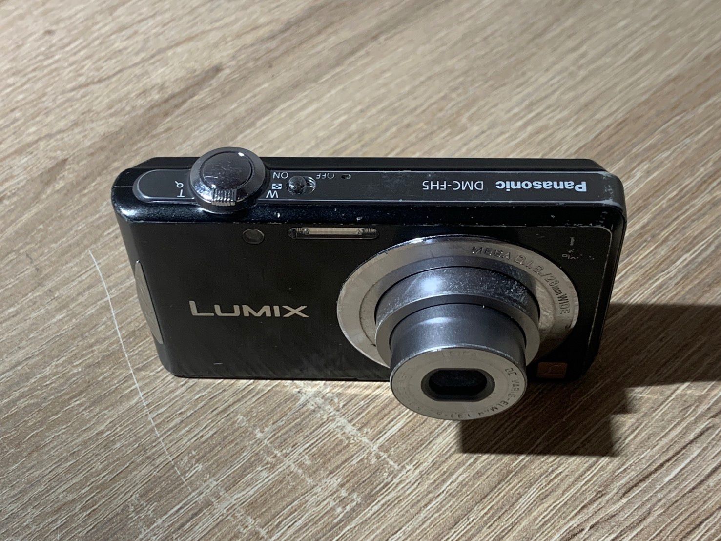 1219 Panasonic Lumix DMC-FH5 ブラック ジャンク品 デジカメ【ネ