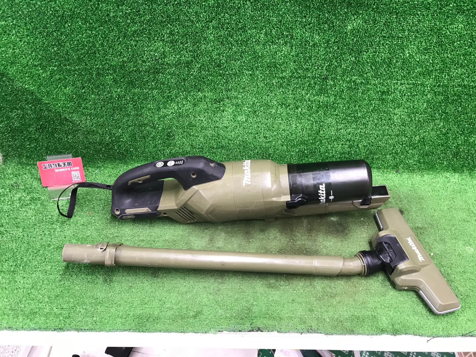 【中古品】【0918】★makita(マキタ) 40v充電式クリーナ [サイクロン一体式] オリーブ(本体のみ) CL003GZO　ITNW8IH9JH4W
