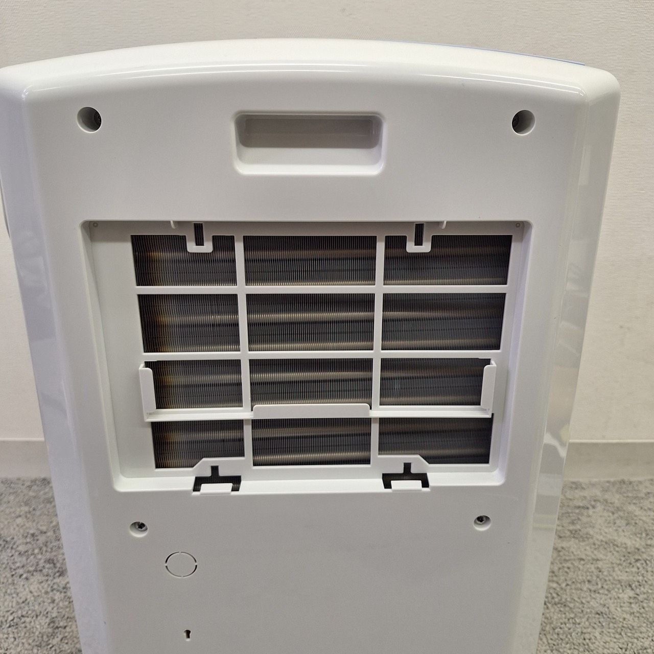 動作確認済み】CORONA コロナ 冷風 衣類乾燥除湿機 CDM-F1021 - メルカリ