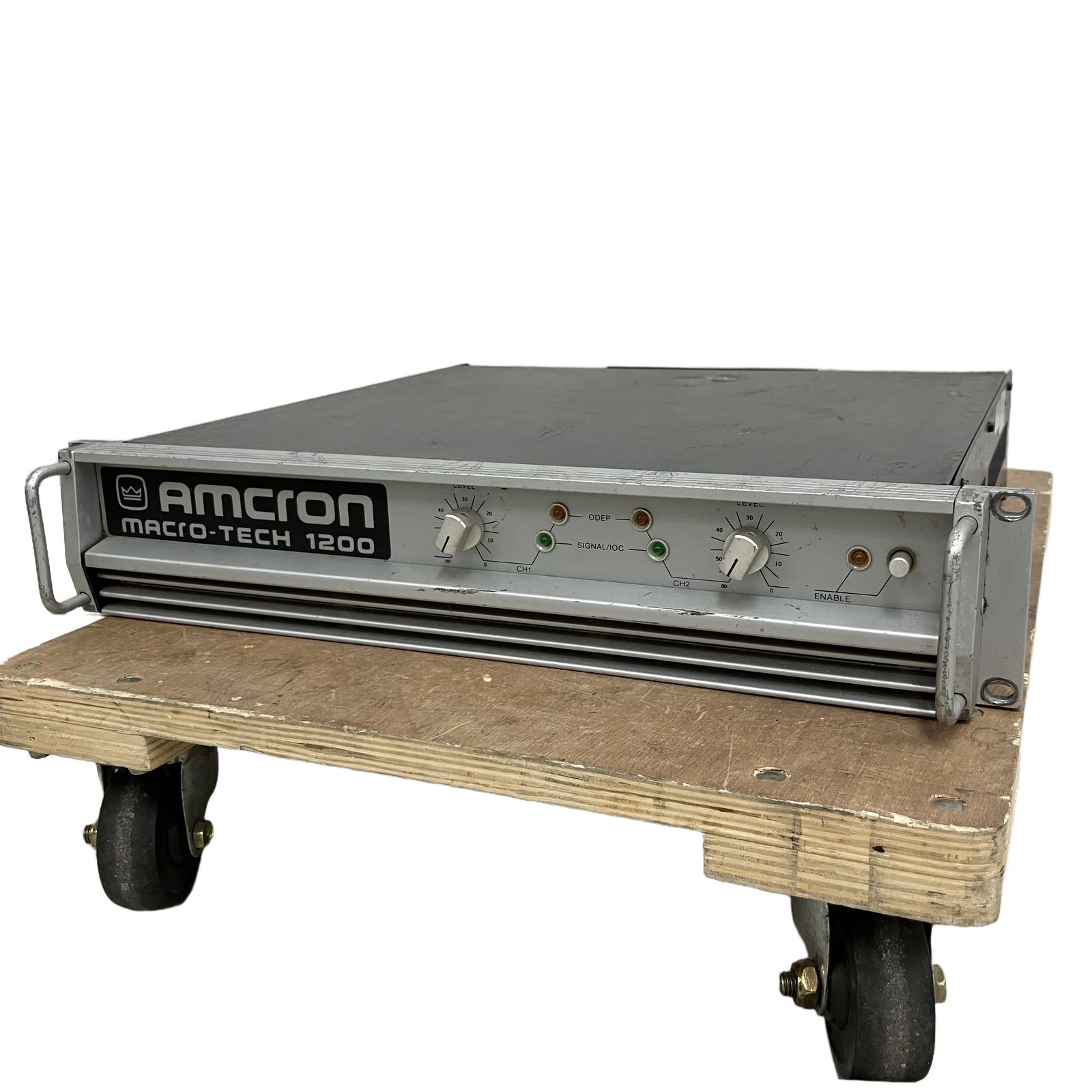 AMCRON MACRO-TECH 1200 2CH パワーアンプ 中古 Y11235364 - メルカリ