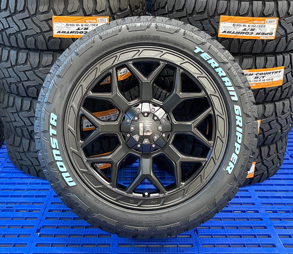 【車種】 グランドチェロキー 20インチ タイヤホイール ４本セット ｜MONSTA TERRAIN GRIPPER 265/50R20 ホワイレター LEXXEL インフェルノ